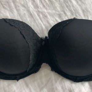 Victoria’s Secret Strapless Push-up Bra 32DDD